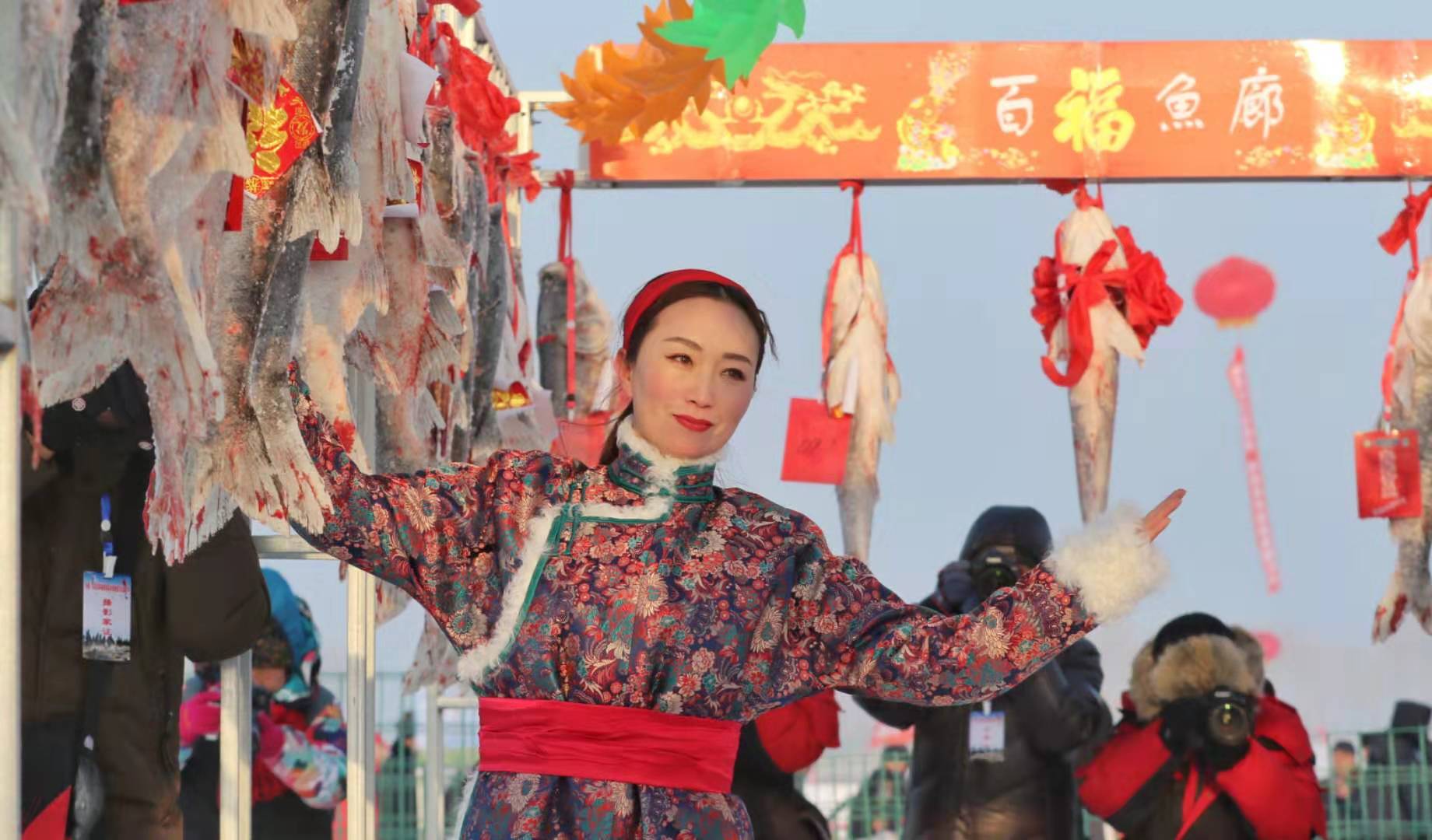 大庆连环湖冰雪渔猎文旅节:感受神秘冬捕文化 体验冬日旅游沸腾